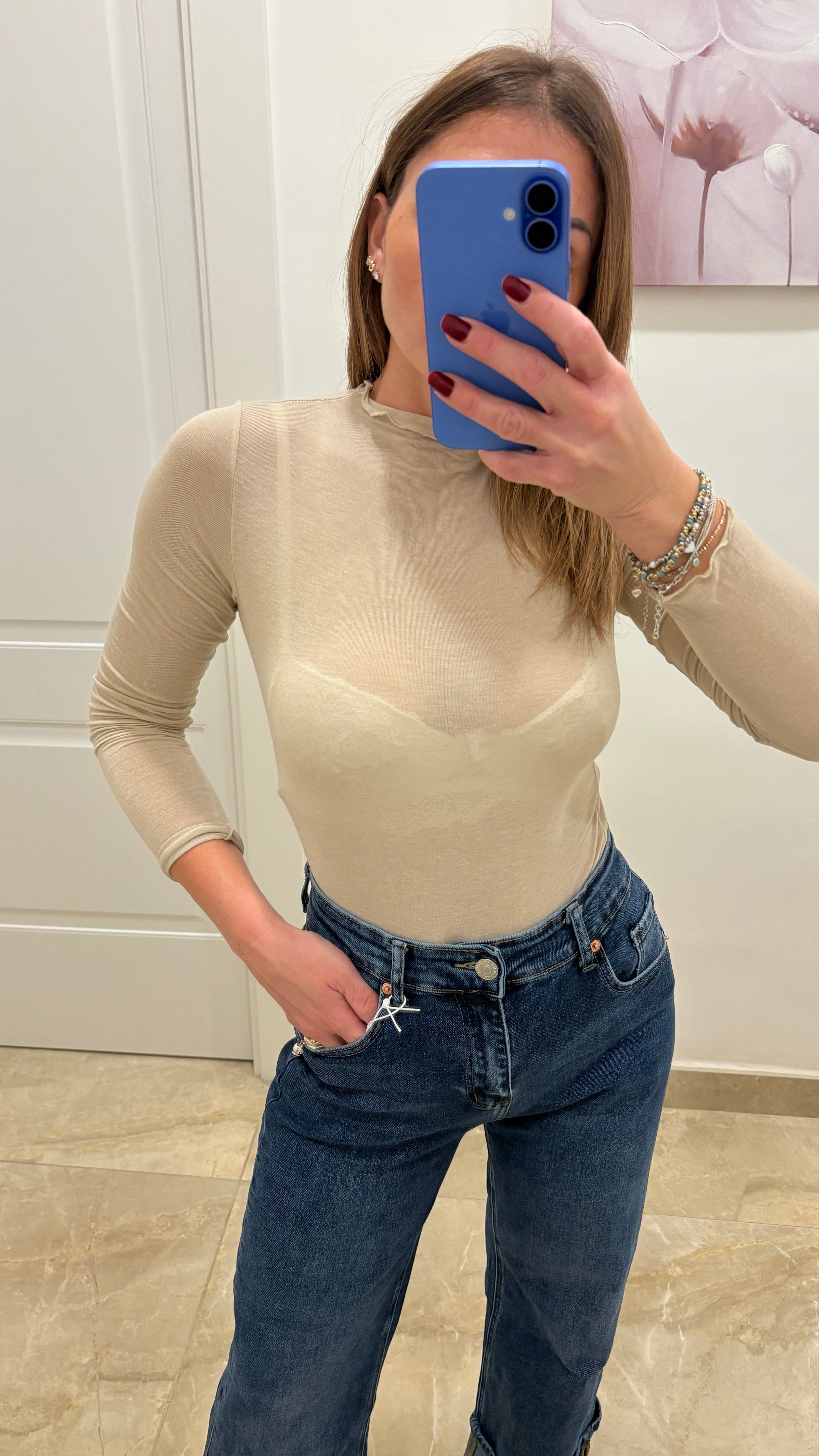 Maglia semi-trasparente